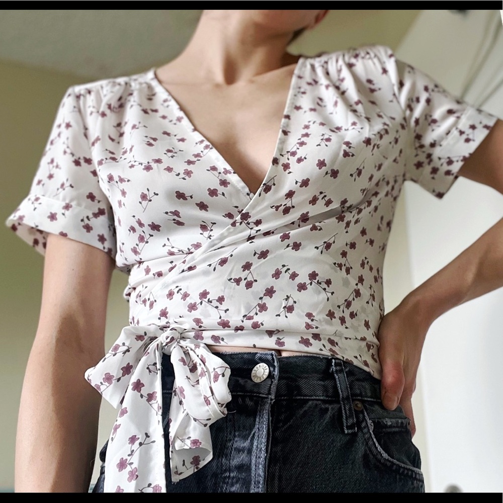 L’Academie cropped wrap top